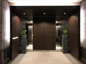 マンション名の意味、由来について　ブランド名はどうやって決めるのでしょうか。