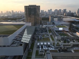 タワーマンションの角住戸 三角コーナーリビングは本当に最高の住空間?